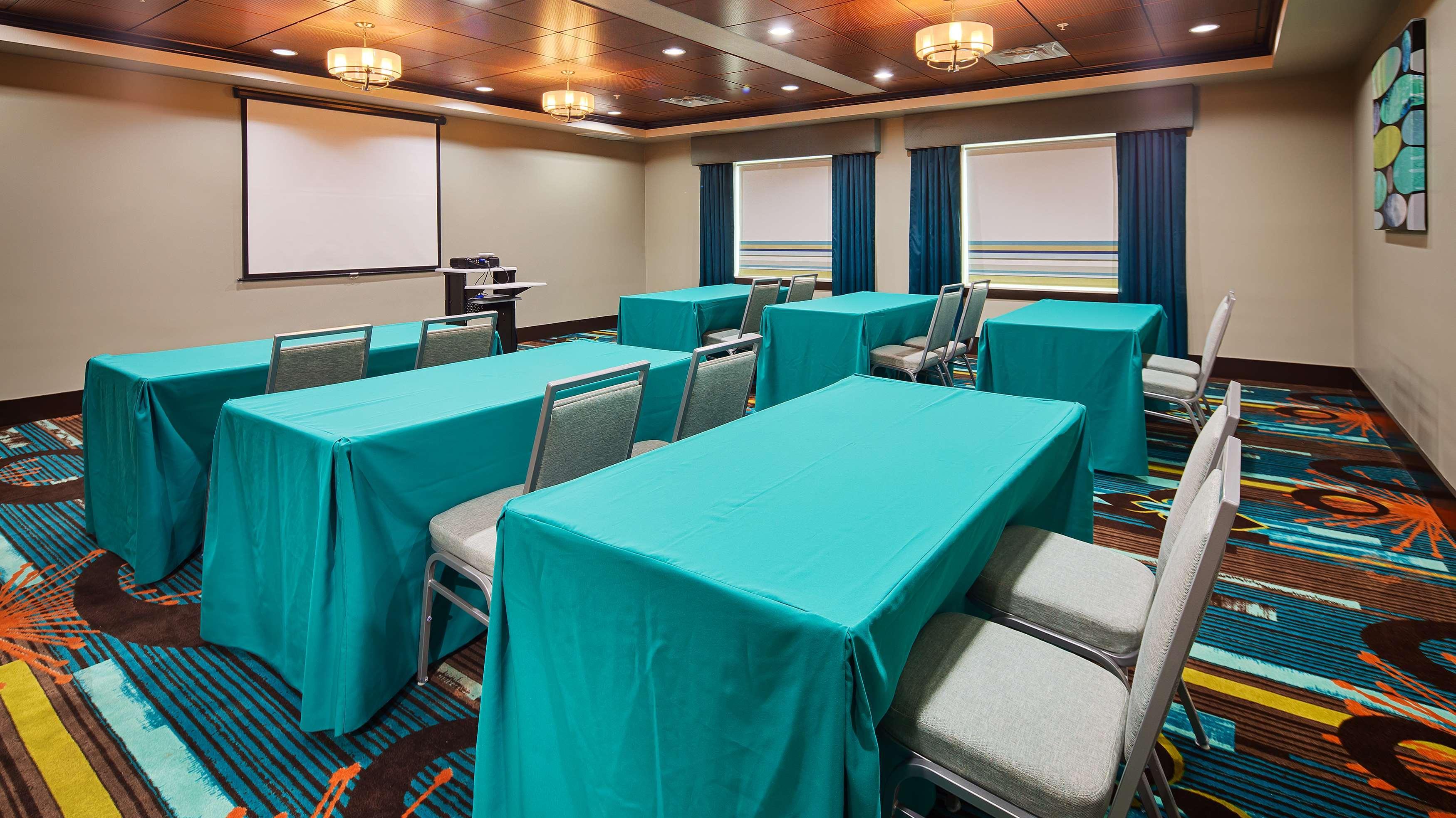 Best Western Premier Ashton Suites - Willowbrook Хьюстон Экстерьер фото